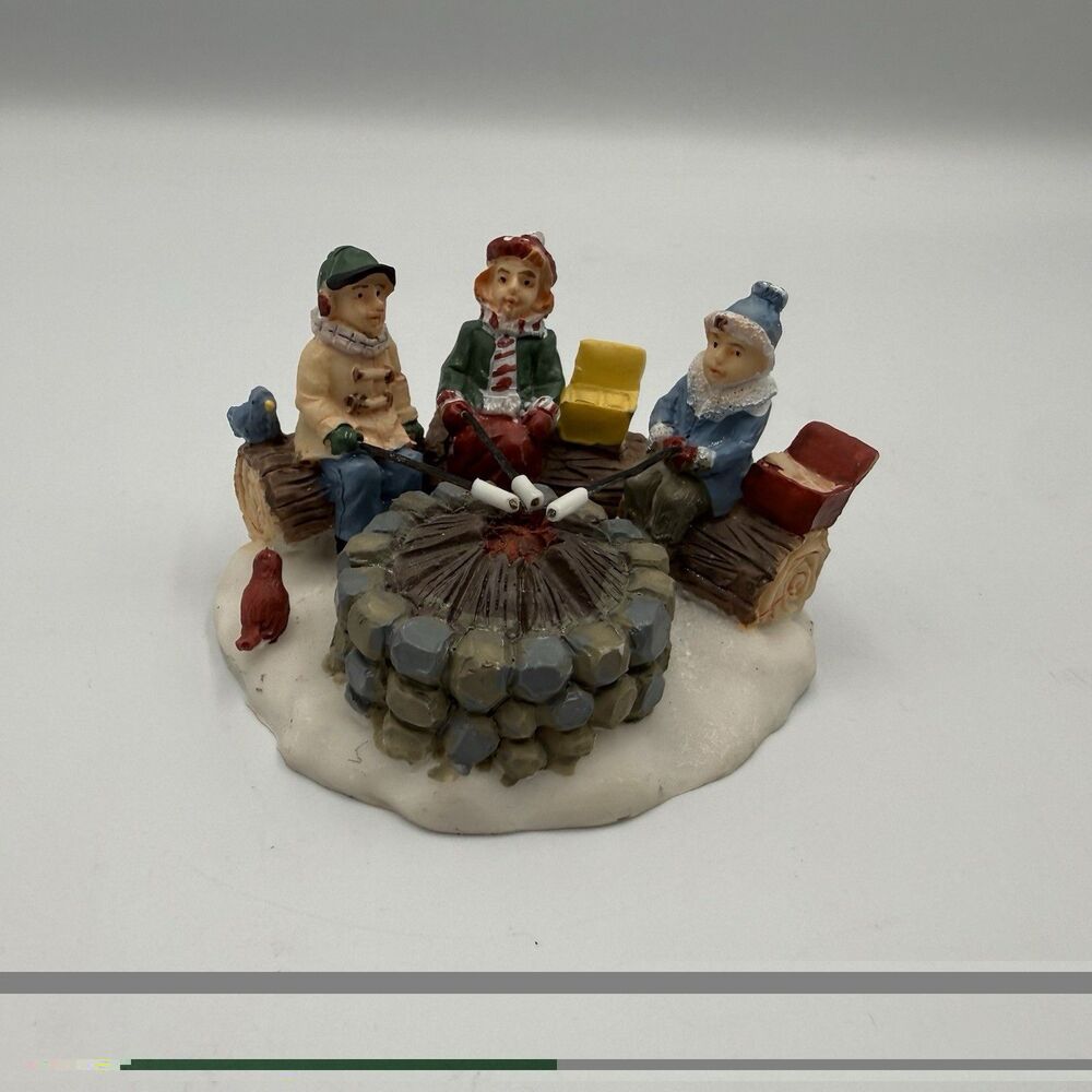 Vintage Christmas Village Figurine Children Roasting Marshmallows Campfire Resin